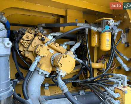 Катерпіллер 326, об'ємом двигуна 0 л та пробігом 9 тис. км за 98000 $, фото 6 на Automoto.ua