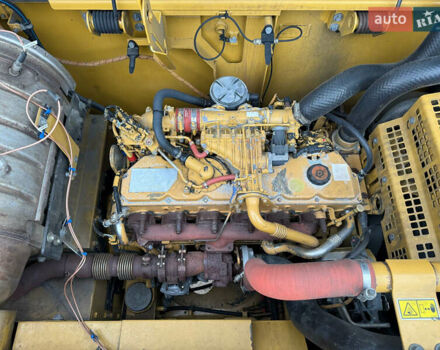 Катерпіллер 326, об'ємом двигуна 0 л та пробігом 9 тис. км за 98000 $, фото 15 на Automoto.ua