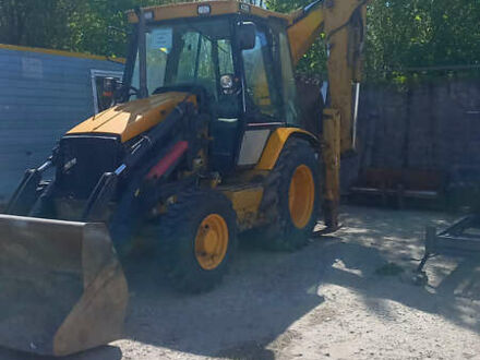 Желтый Катерпиллер 428, объемом двигателя 4.4 л и пробегом 6 тыс. км за 19500 $, фото 1 на Automoto.ua