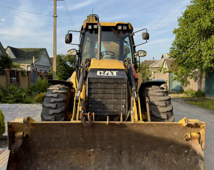 Желтый Катерпиллер 444, объемом двигателя 4 л и пробегом 7 тыс. км за 72900 $, фото 1 на Automoto.ua