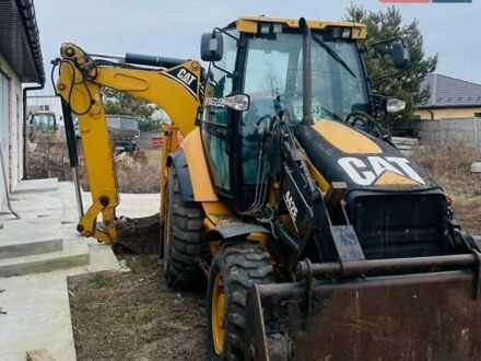 Жовтий Катерпіллер 444, об'ємом двигуна 4.4 л та пробігом 9 тис. км за 39000 $, фото 1 на Automoto.ua