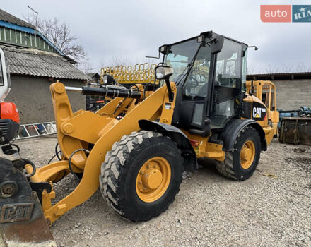 Катерпиллер 906, объемом двигателя 0 л и пробегом 230 тыс. км за 26100 $, фото 1 на Automoto.ua