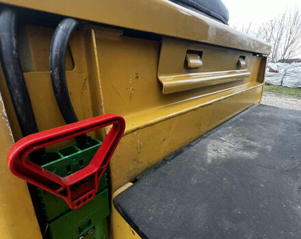 Желтый Катерпиллер ЕП, объемом двигателя 0 л и пробегом 6 тыс. км за 11250 $, фото 12 на Automoto.ua