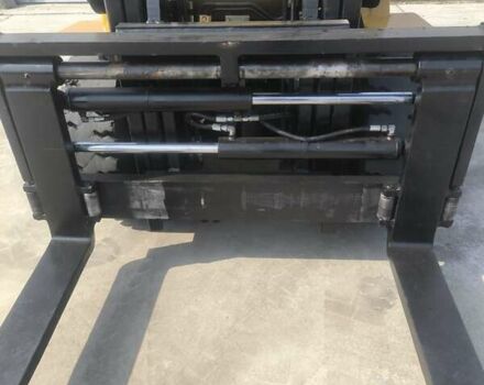 Желтый Катерпиллер ГП, объемом двигателя 0 л и пробегом 7 тыс. км за 18391 $, фото 13 на Automoto.ua