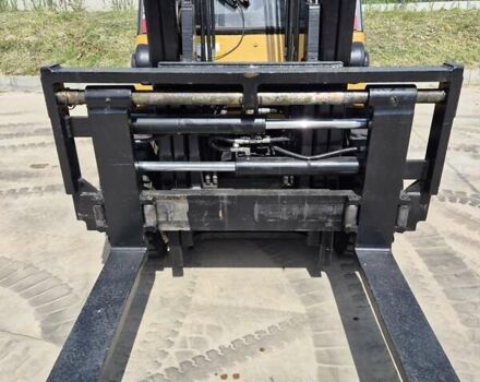 Желтый Катерпиллер ГП, объемом двигателя 0 л и пробегом 7 тыс. км за 18391 $, фото 19 на Automoto.ua