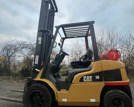 Желтый Катерпиллер ГП, объемом двигателя 2.2 л и пробегом 6 тыс. км за 13999 $, фото 8 на Automoto.ua