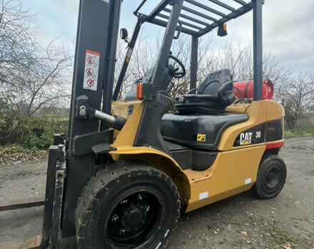 Желтый Катерпиллер ГП, объемом двигателя 2.2 л и пробегом 6 тыс. км за 13999 $, фото 9 на Automoto.ua