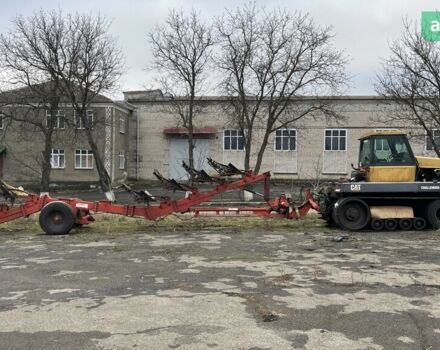 Катерпиллер Challenger 1991 в Умани на Automoto.ua Катерпиллер Challenger, объемом двигателя 10.7 л и пробегом 0 тыс. км за 55000 $, фото 9 на Automoto.ua