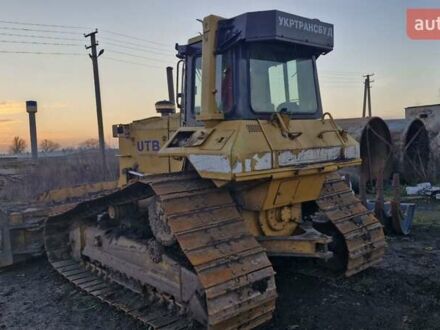 Катерпиллер D6M 2000 в Киеве на Automoto.ua Желтый Катерпиллер D6M, объемом двигателя 6.6 л и пробегом 16 тыс. км за 50000 $, фото 1 на Automoto.ua