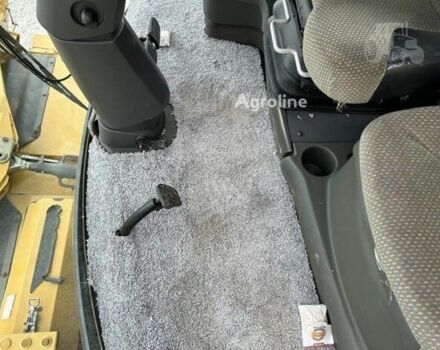 Катерпіллер Другая 2013 у Сумах на Automoto.ua Катерпіллер Другая, об'ємом двигуна 0 л та пробігом 0 тис. км за 80470 $, фото 5 на Automoto.ua