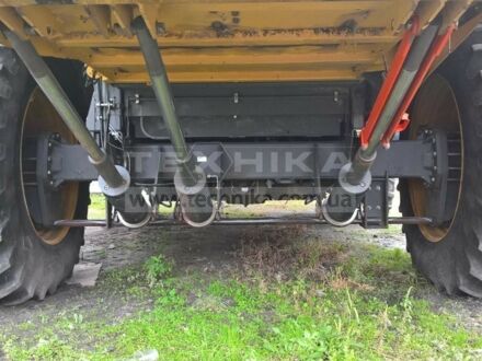 Катерпіллер Lexion 570 R 2005 у Белой Церкве на Automoto.ua Катерпіллер Lexion 570 R, об'ємом двигуна 0 л та пробігом 1 тис. км за 89000 $, фото 1 на Automoto.ua