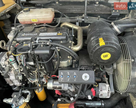 Катерпиллер TH 360B, объемом двигателя 0 л и пробегом 10 тыс. км за 29800 $, фото 3 на Automoto.ua