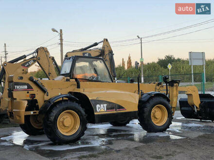 Катерпиллер TH 360B, объемом двигателя 0 л и пробегом 10 тыс. км за 29800 $, фото 1 на Automoto.ua