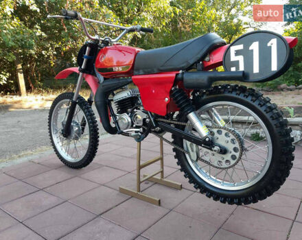 Красный Чезет Cross, объемом двигателя 1.25 л и пробегом 1 тыс. км за 6000 $, фото 5 на Automoto.ua