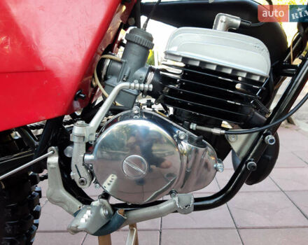 Красный Чезет Cross, объемом двигателя 1.25 л и пробегом 1 тыс. км за 6000 $, фото 3 на Automoto.ua