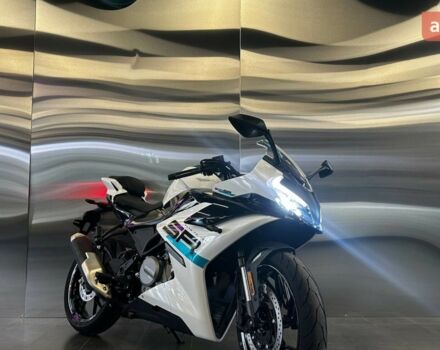 купити нове авто СФ мото 300SR 2025 року від офіційного дилера Вояж Motorsports СФ мото фото