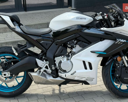 СФ мото 675 SR-R, объемом двигателя 0.68 л и пробегом 0 тыс. км за 8500 $, фото 4 на Automoto.ua