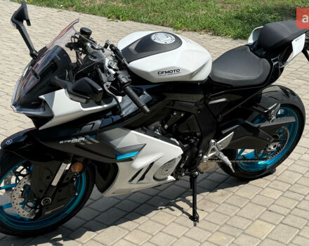 СФ мото 675 SR-R, объемом двигателя 0.68 л и пробегом 0 тыс. км за 8500 $, фото 10 на Automoto.ua