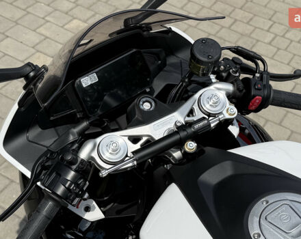 СФ мото 675 SR-R, объемом двигателя 0.68 л и пробегом 0 тыс. км за 8500 $, фото 9 на Automoto.ua
