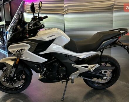 купити нове авто СФ мото 700MT 2025 року від офіційного дилера Вояж Motorsports СФ мото фото