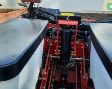 Челленджер 8122, объемом двигателя 0 л и пробегом 1 тыс. км за 22443 $, фото 5 на Automoto.ua