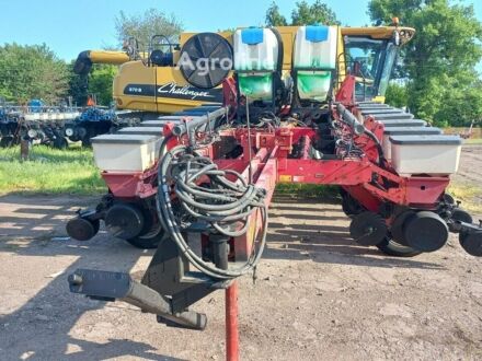 Червоний Челленджер 8180, об'ємом двигуна 0 л та пробігом 0 тис. км за 29076 $, фото 1 на Automoto.ua