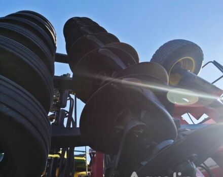 Червоний Челленджер Другая, об'ємом двигуна 0 л та пробігом 0 тис. км за 40103 $, фото 16 на Automoto.ua