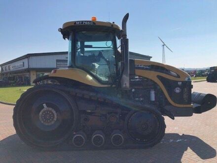 Челленджер MT765C 2009 в Киеве на Automoto.ua Желтый Челленджер MT765C, объемом двигателя 0 л и пробегом 10 тыс. км за 104539 $, фото 1 на Automoto.ua