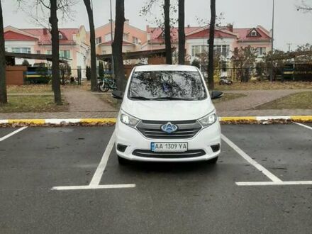 Белый Чанган Auchan A600EV, объемом двигателя 0 л и пробегом 73 тыс. км за 13000 $, фото 1 на Automoto.ua