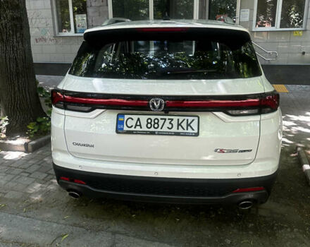 Білий Чанган CS 35 Plus, об'ємом двигуна 1.39 л та пробігом 1 тис. км за 15300 $, фото 4 на Automoto.ua