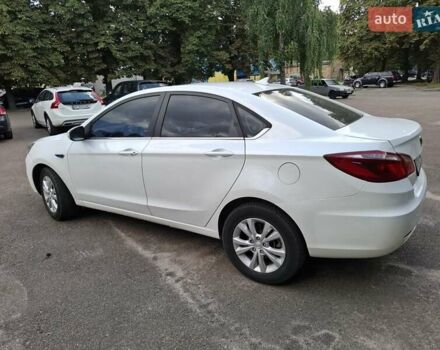 Белый Чанган Eado, объемом двигателя 0 л и пробегом 44 тыс. км за 7999 $, фото 7 на Automoto.ua