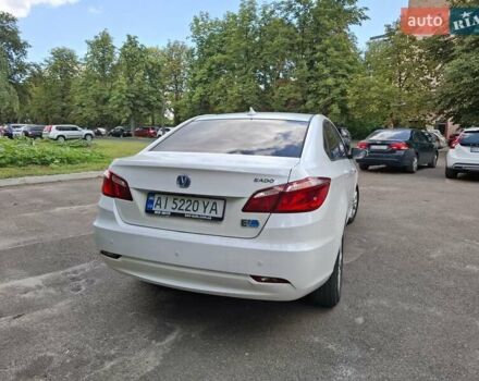 Белый Чанган Eado, объемом двигателя 0 л и пробегом 44 тыс. км за 7999 $, фото 8 на Automoto.ua