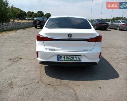 Белый Чанган Eado, объемом двигателя 0 л и пробегом 48 тыс. км за 17500 $, фото 1 на Automoto.ua