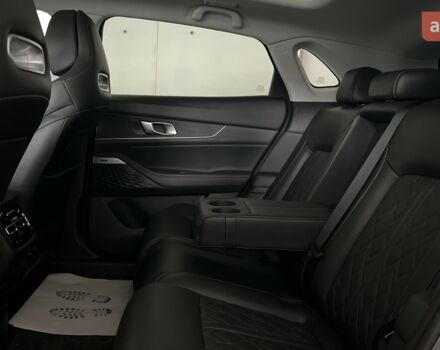 Чанган Uni-K, об'ємом двигуна 2 л та пробігом 0 тис. км за 32028 $, фото 30 на Automoto.ua