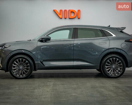 Серый Чанган Uni-K, объемом двигателя 2 л и пробегом 5 тыс. км за 28868 $, фото 2 на Automoto.ua