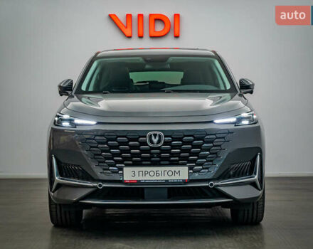 Серый Чанган Uni-K, объемом двигателя 2 л и пробегом 5 тыс. км за 28868 $, фото 4 на Automoto.ua