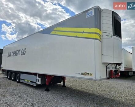Череау Карриер, объемом двигателя 0 л и пробегом 562 тыс. км за 38590 $, фото 4 на Automoto.ua