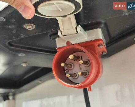 Череау ThermoKing, об'ємом двигуна 0 л та пробігом 650 тис. км за 39461 $, фото 2 на Automoto.ua