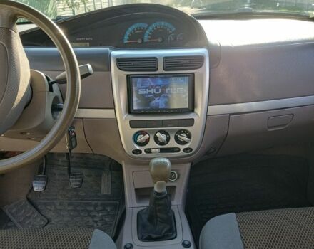 Желтый Чери A21, объемом двигателя 1.3 л и пробегом 142 тыс. км за 2000 $, фото 6 на Automoto.ua