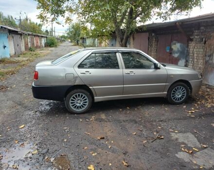 Бежевый Чери Амулет, объемом двигателя 1.6 л и пробегом 282 тыс. км за 2000 $, фото 3 на Automoto.ua