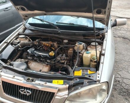 Бежевый Чери Амулет, объемом двигателя 1.6 л и пробегом 260 тыс. км за 1300 $, фото 4 на Automoto.ua