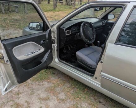 Бежевый Чери Амулет, объемом двигателя 1.6 л и пробегом 148 тыс. км за 1500 $, фото 6 на Automoto.ua