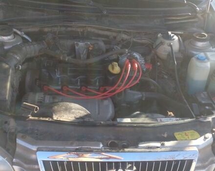 Бежевый Чери Амулет, объемом двигателя 1.6 л и пробегом 100 тыс. км за 1500 $, фото 3 на Automoto.ua