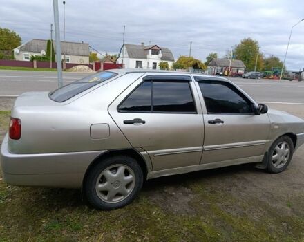 Бежевый Чери Амулет, объемом двигателя 1.6 л и пробегом 260 тыс. км за 980 $, фото 3 на Automoto.ua