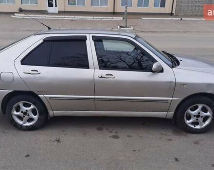 Бежевый Чери Амулет, объемом двигателя 1.6 л и пробегом 130 тыс. км за 1400 $, фото 3 на Automoto.ua