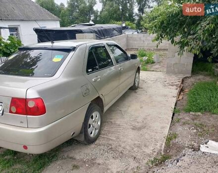 Бежевий Чері Амулет, об'ємом двигуна 1.5 л та пробігом 119 тис. км за 2000 $, фото 4 на Automoto.ua