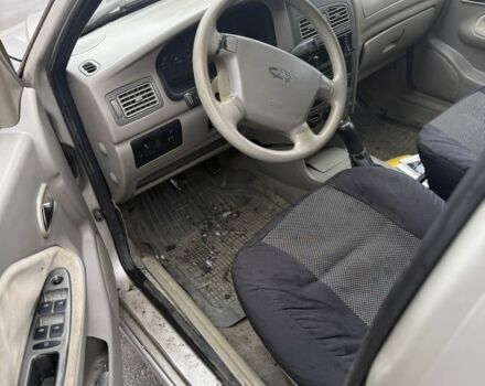 Бежевый Чери Амулет, объемом двигателя 1.6 л и пробегом 280 тыс. км за 900 $, фото 3 на Automoto.ua