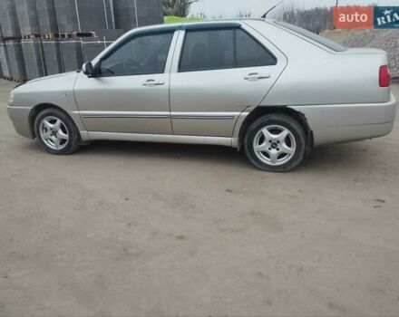 Бежевый Чери Амулет, объемом двигателя 1.6 л и пробегом 70 тыс. км за 1100 $, фото 7 на Automoto.ua