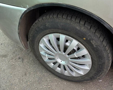 Бежевый Чери Амулет, объемом двигателя 1.6 л и пробегом 250 тыс. км за 1600 $, фото 2 на Automoto.ua