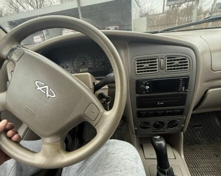 Бежевый Чери Амулет, объемом двигателя 1.6 л и пробегом 280 тыс. км за 900 $, фото 7 на Automoto.ua